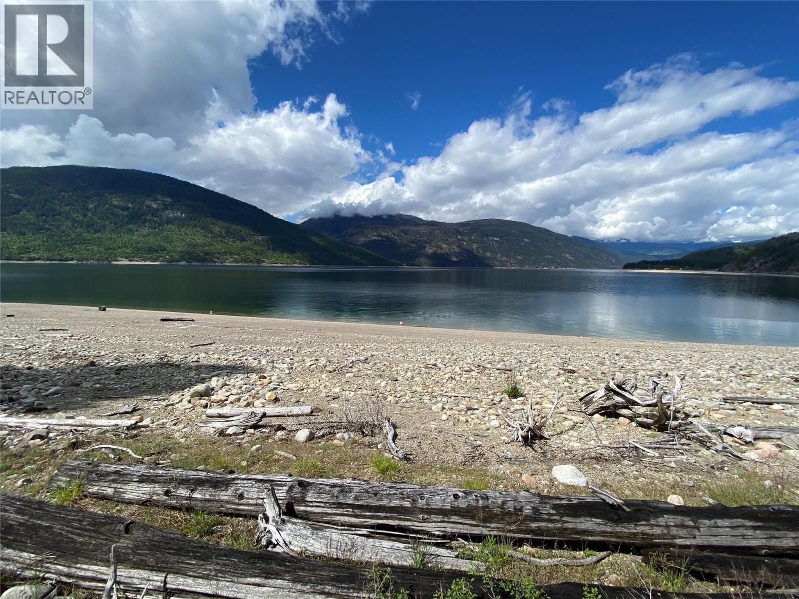 7180 Little Cayuse Creek Road, Castlegar, British Columbia  V1N 4V8 - Photo 9 - 10402292