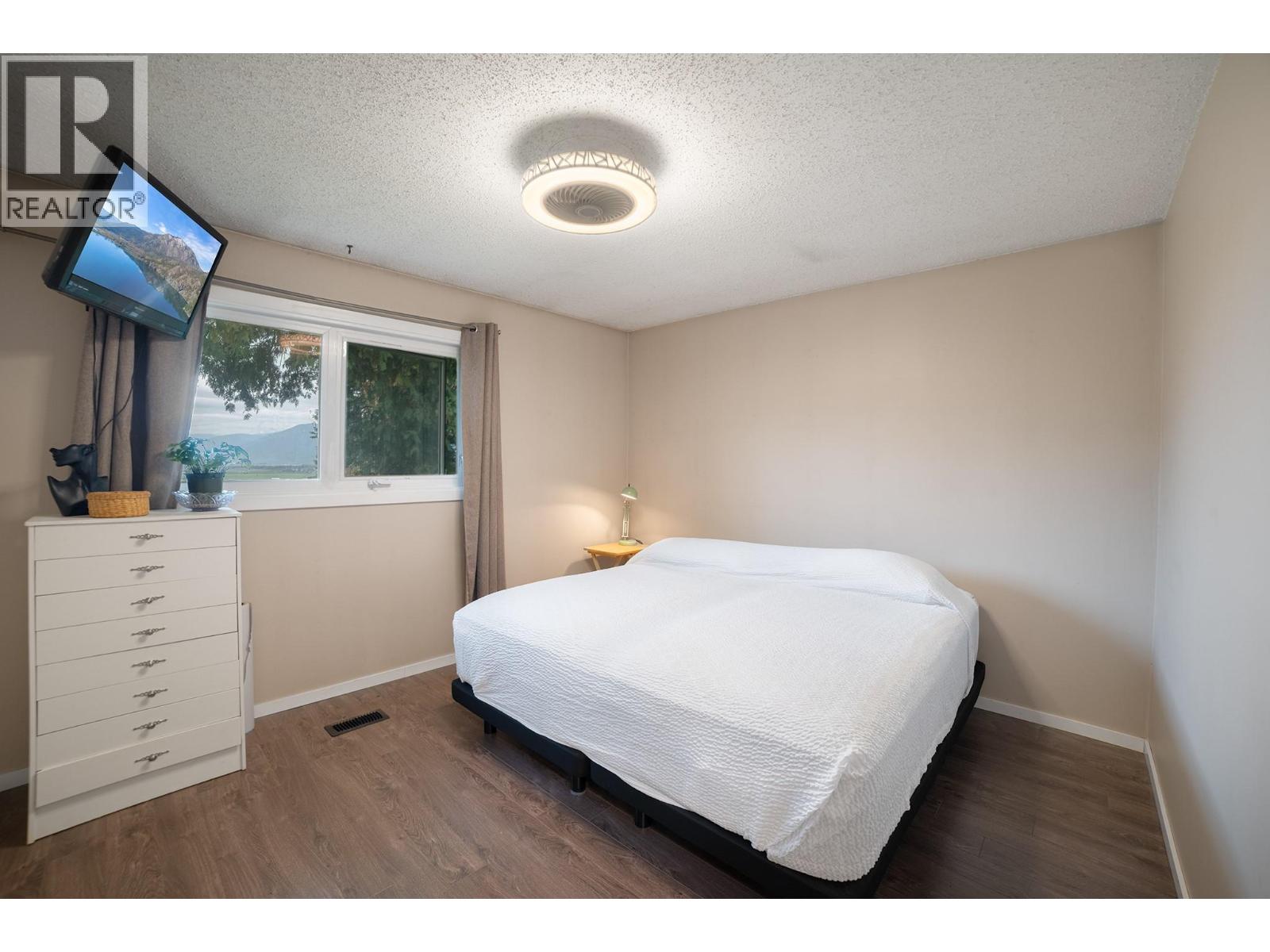 960 Monrose Road, Wynndel, British Columbia  V0B 2N2 - Photo 15 - 10401606