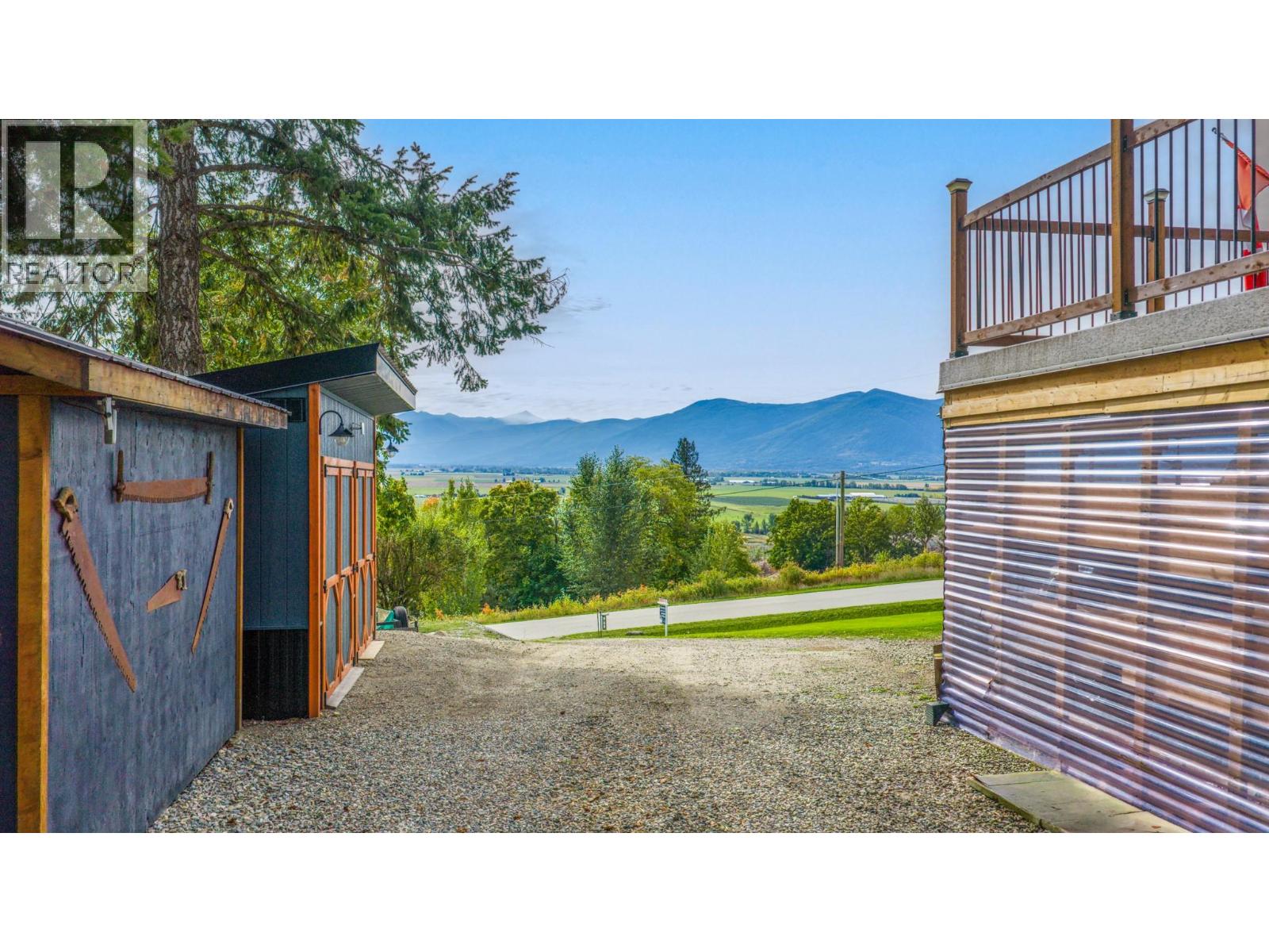 960 Monrose Road, Wynndel, British Columbia  V0B 2N2 - Photo 34 - 10401606