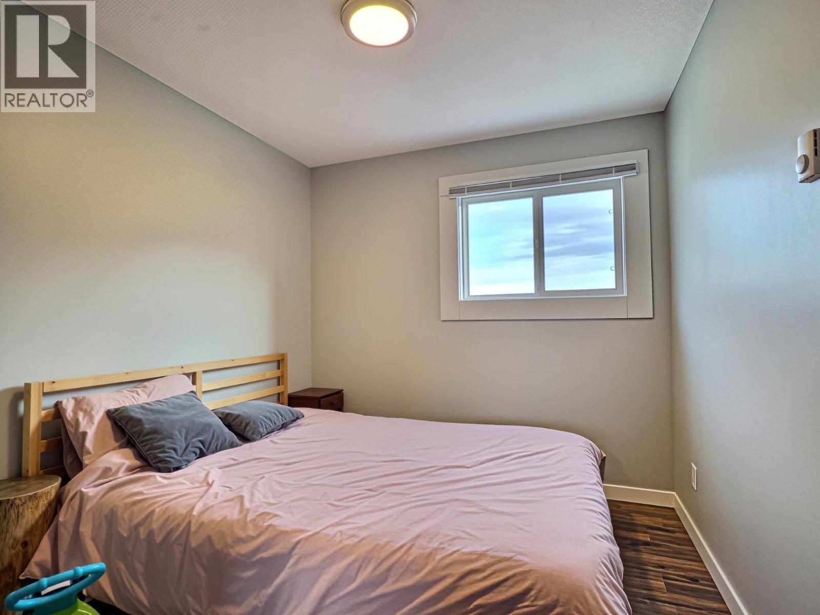 871 Mcqueen Drive, Kamloops, British Columbia  V2B 7X8 - Photo 9 - 10402348