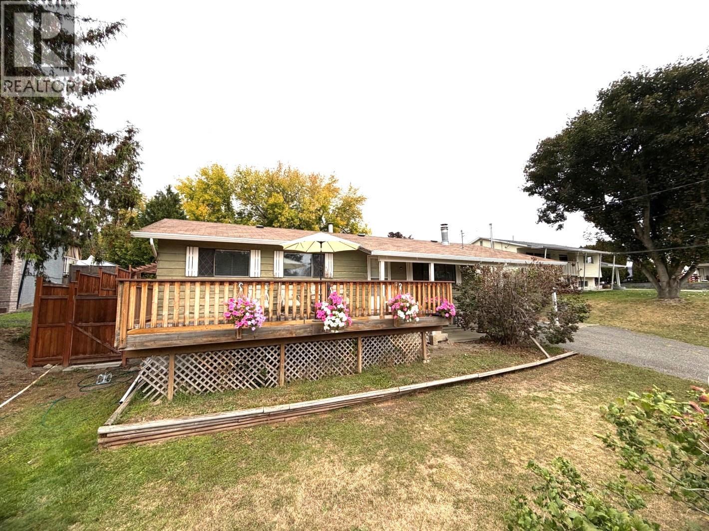2490 Smid Road, West Kelowna, British Columbia  V4T 1P1 - Photo 2 - 10402295