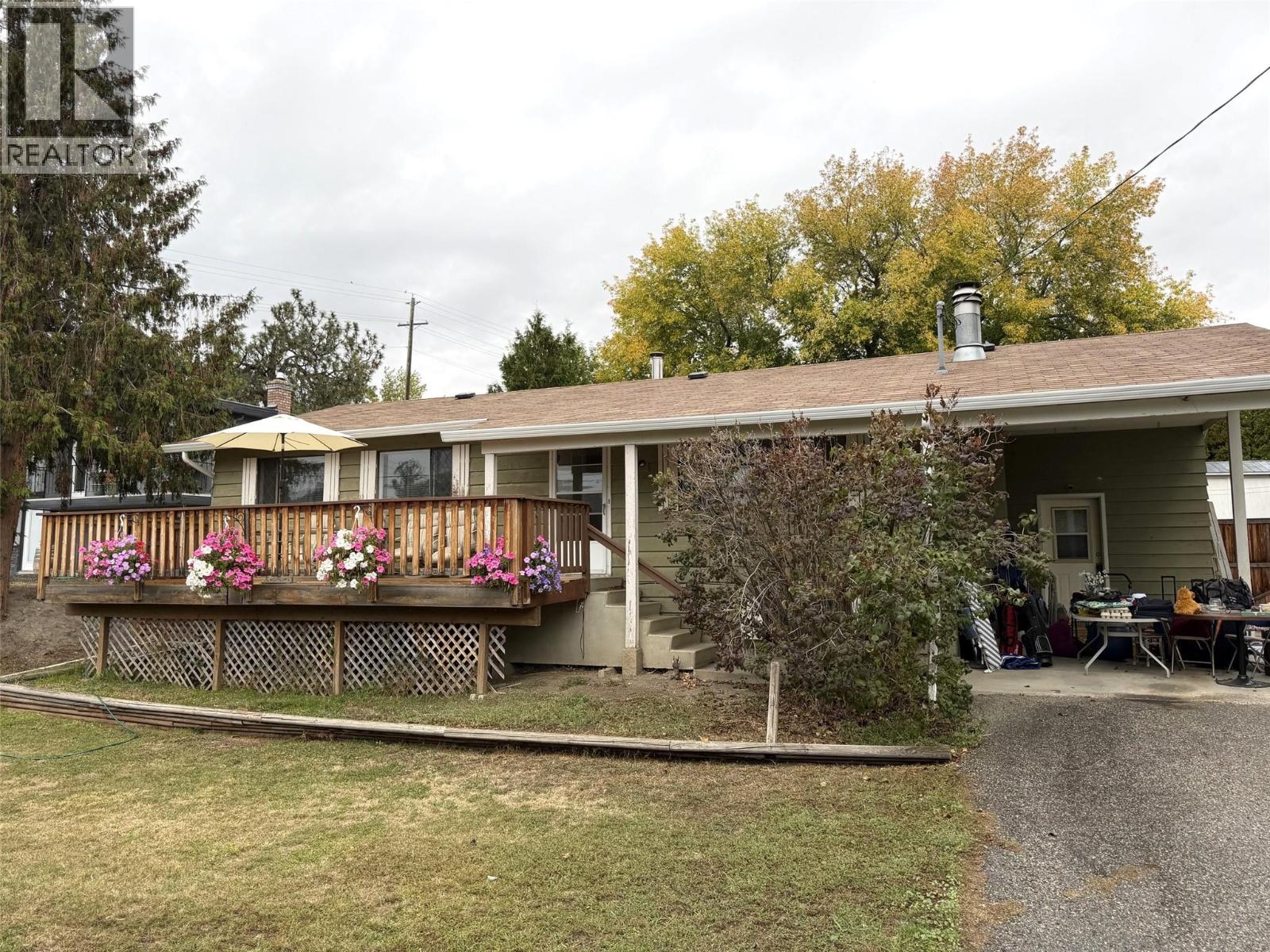 2490 Smid Road, West Kelowna, British Columbia  V4T 1P1 - Photo 3 - 10402295