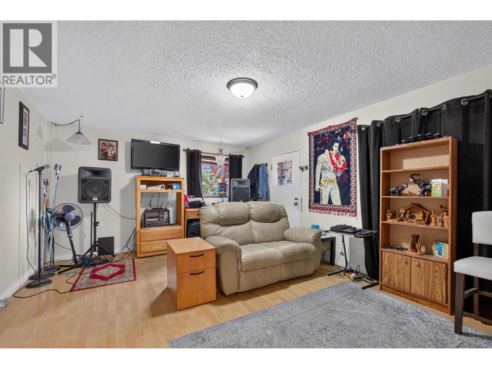 3302 Pleasant Valley Road, Vernon, British Columbia  V1T 4L5 - Photo 27 - 10401871