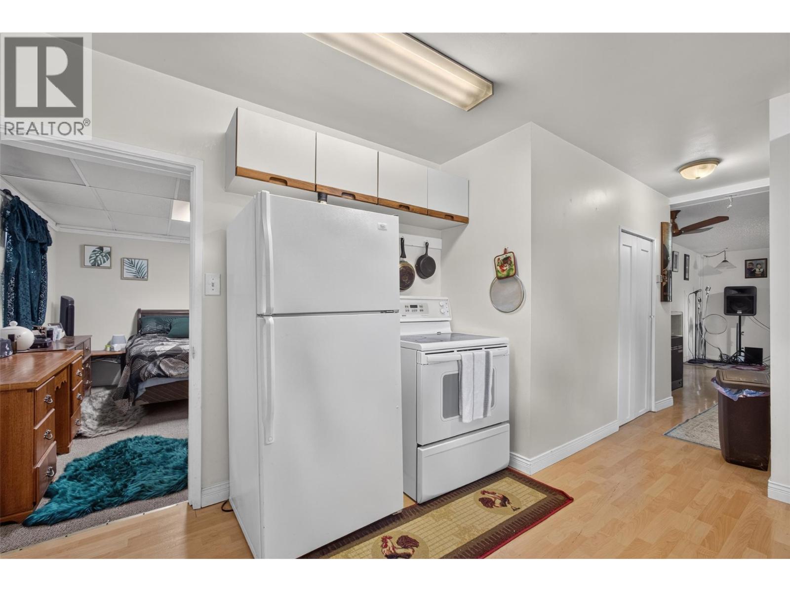 3302 Pleasant Valley Road, Vernon, British Columbia  V1T 4L5 - Photo 30 - 10401871