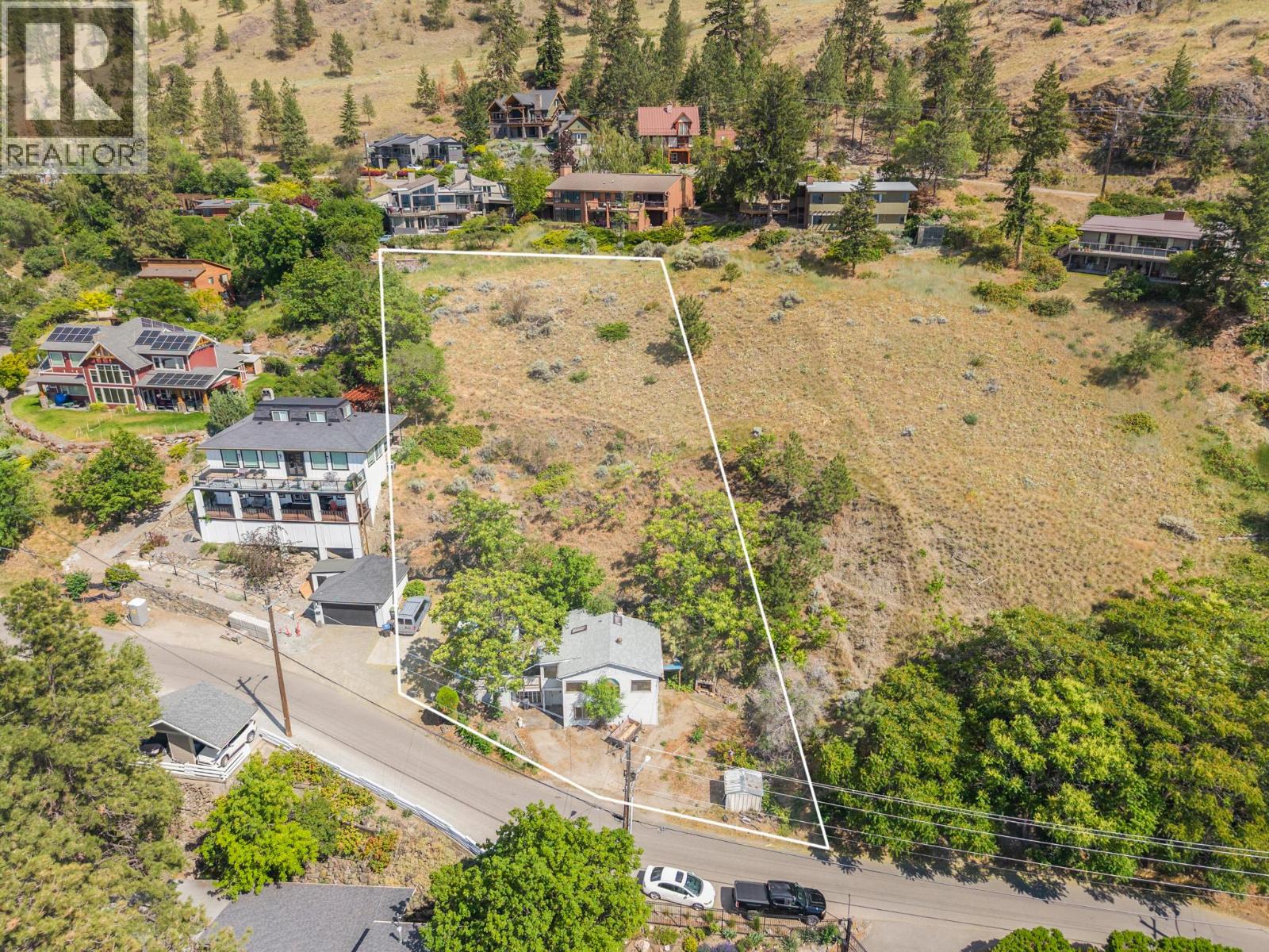 345 Poplar Point Drive, Kelowna, British Columbia  V1Y 1Y2 - Photo 2 - 10402407