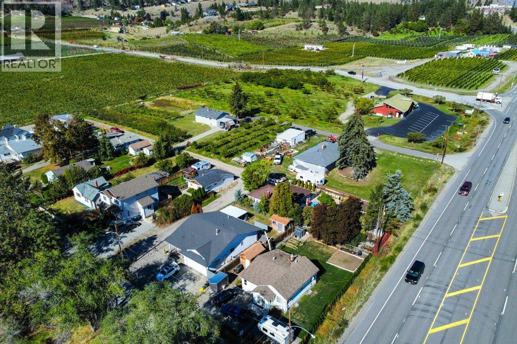 9702 Sargeant Street, Summerland, British Columbia  V0H 1Z3 - Photo 1 - 10402228