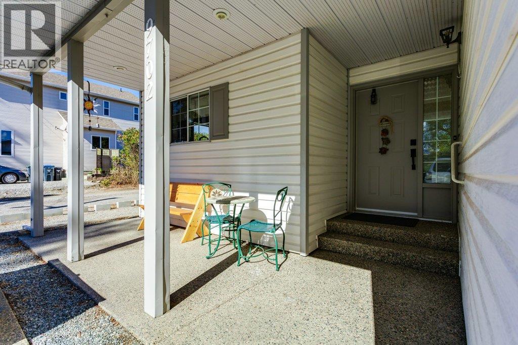 9702 Sargeant Street, Summerland, British Columbia  V0H 1Z3 - Photo 12 - 10402228