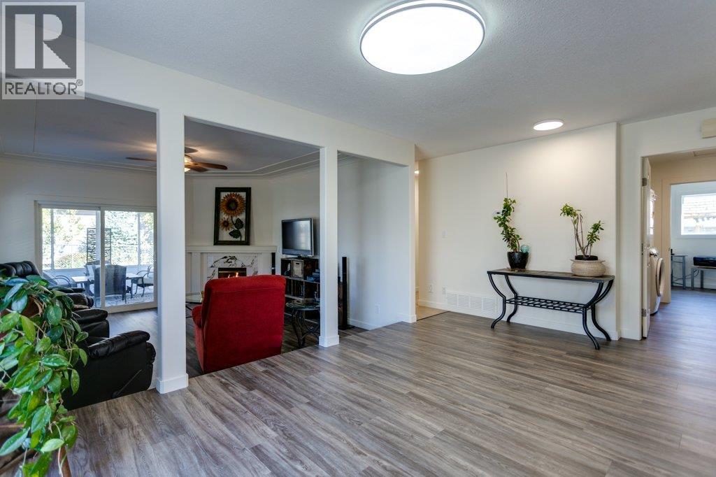 9702 Sargeant Street, Summerland, British Columbia  V0H 1Z3 - Photo 27 - 10402228