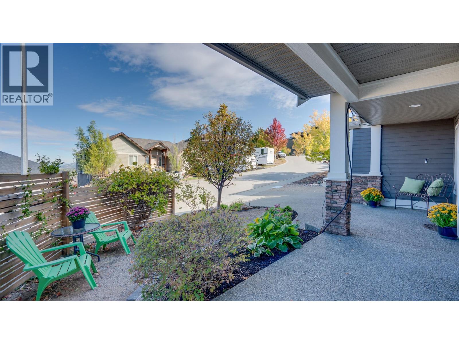 929 Mount Grady Court, Vernon, British Columbia  V1B 4B6 - Photo 5 - 10402427