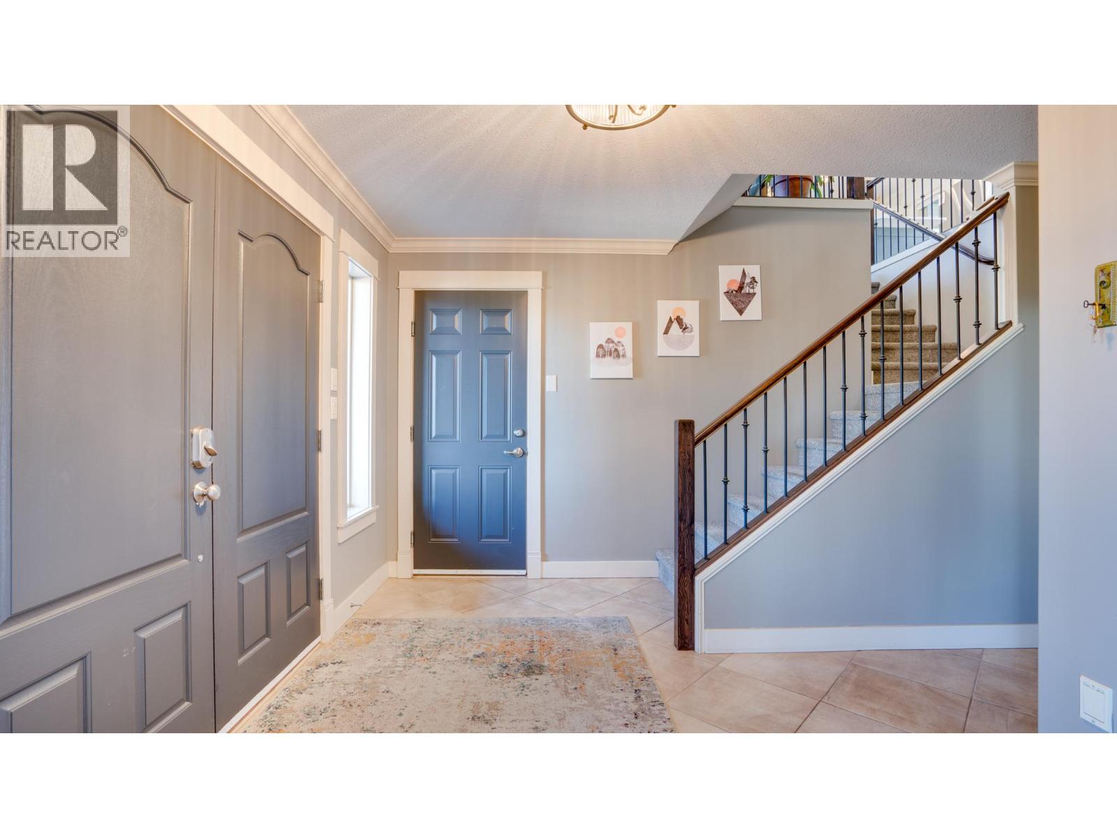 929 Mount Grady Court, Vernon, British Columbia  V1B 4B6 - Photo 7 - 10402427