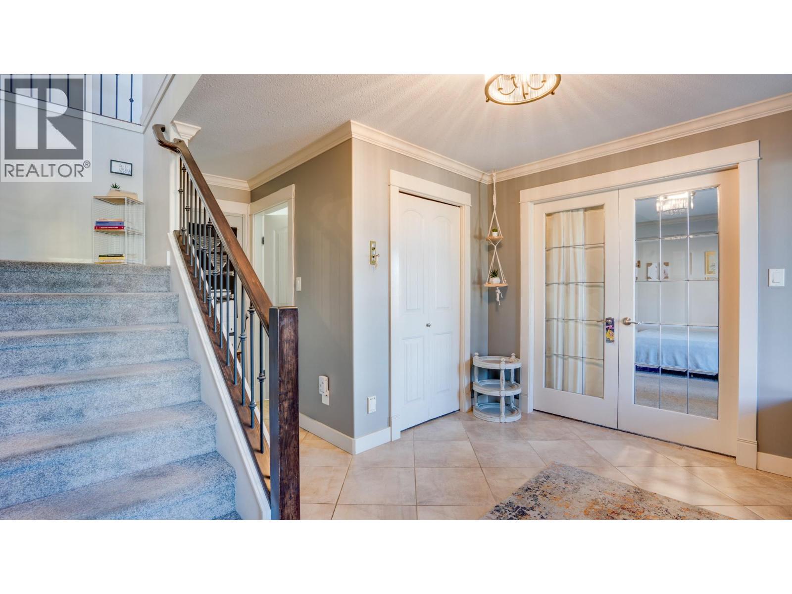 929 Mount Grady Court, Vernon, British Columbia  V1B 4B6 - Photo 8 - 10402427
