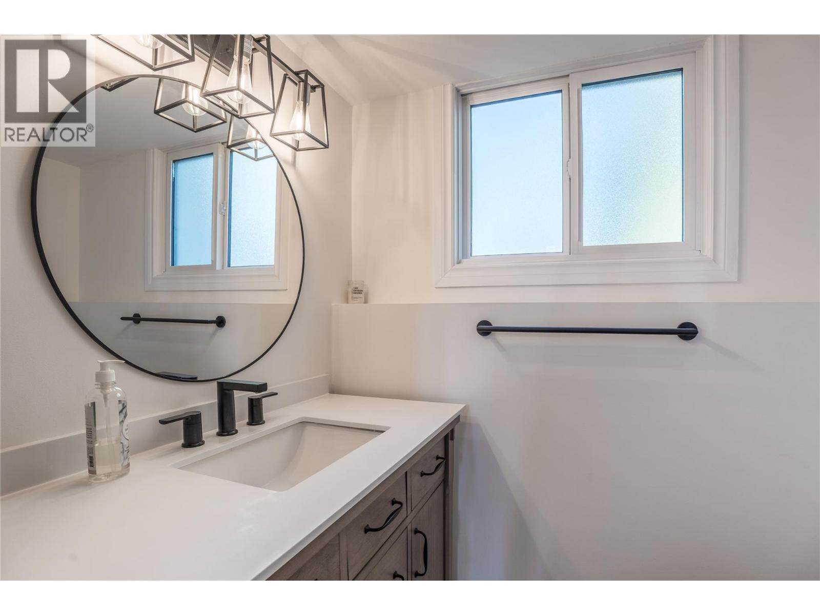 184 Mcgraw Court, Penticton, British Columbia  V2A 6Y6 - Photo 30 - 10402293