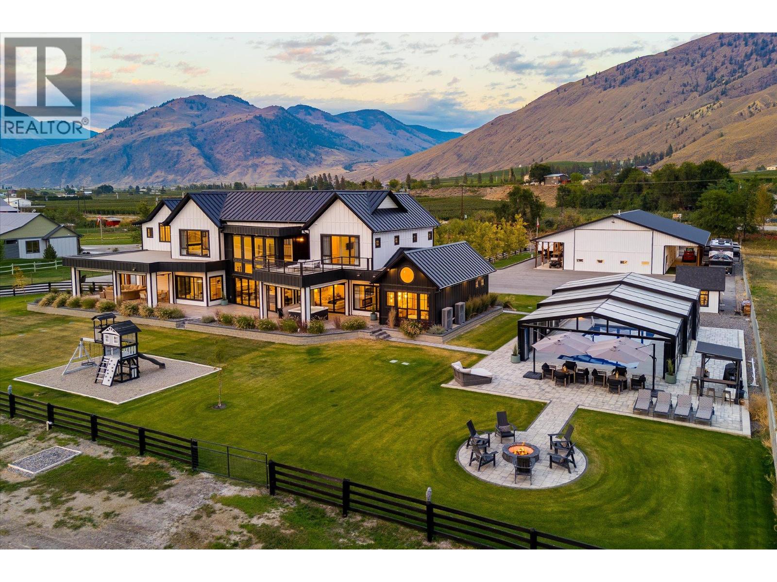 1869 Stewart Road, Cawston, British Columbia  V0X 1C1 - Photo 1 - 10401547