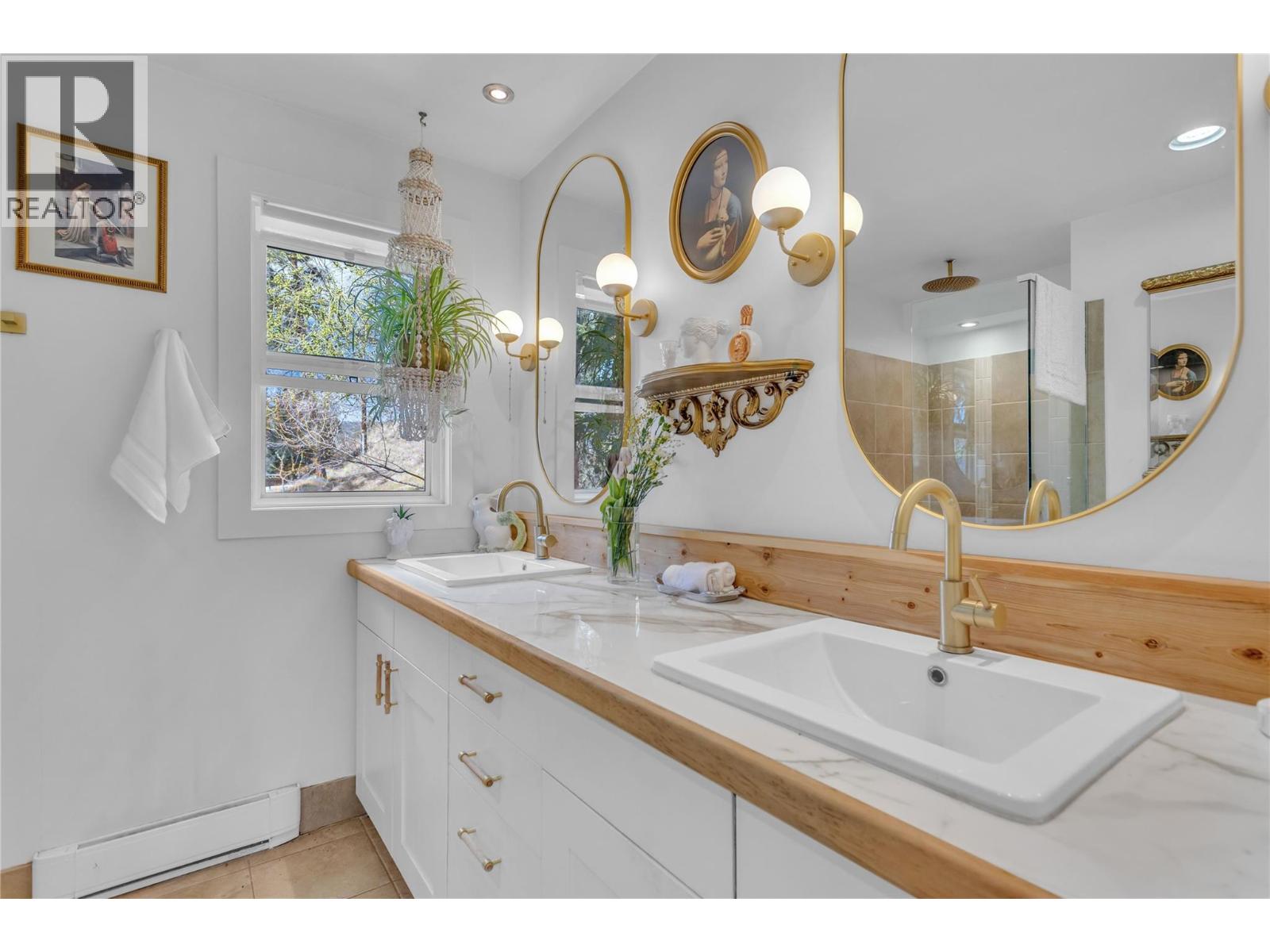 3991 Desert Pines Avenue, Peachland, British Columbia  V0H 1X2 - Photo 24 - 10402199