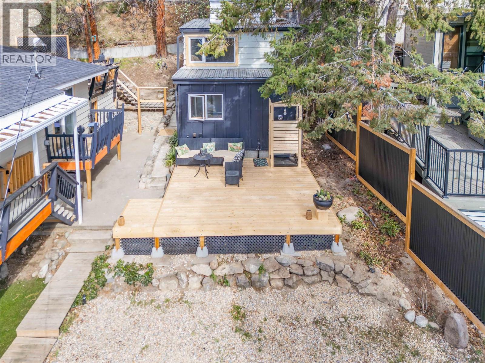 3991 Desert Pines Avenue, Peachland, British Columbia  V0H 1X2 - Photo 6 - 10402199