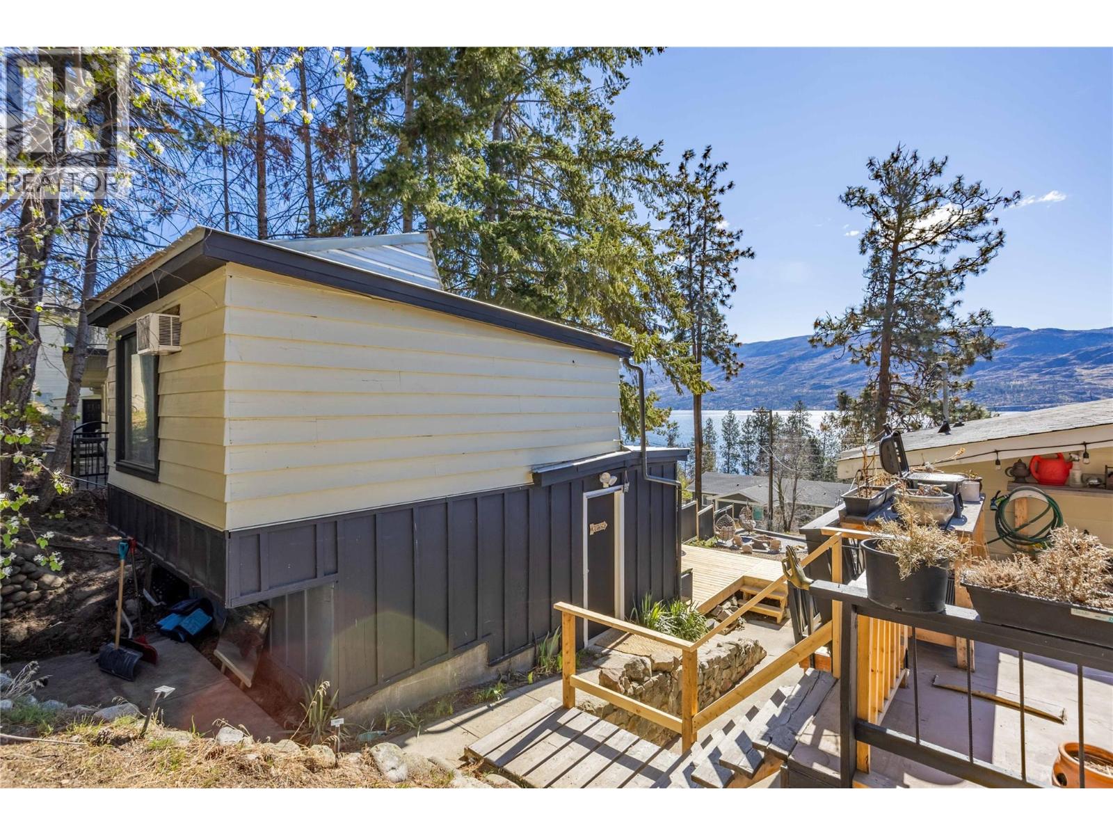 3991 Desert Pines Avenue, Peachland, British Columbia  V0H 1X2 - Photo 65 - 10402199