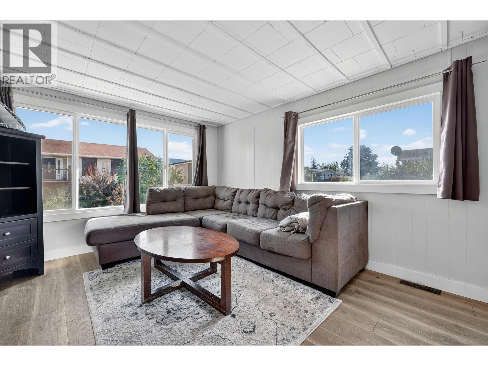 8945 Hwy 97n Highway Unit# 34, Kelowna, British Columbia  V4V 1E8 - Photo 3 - 10402410