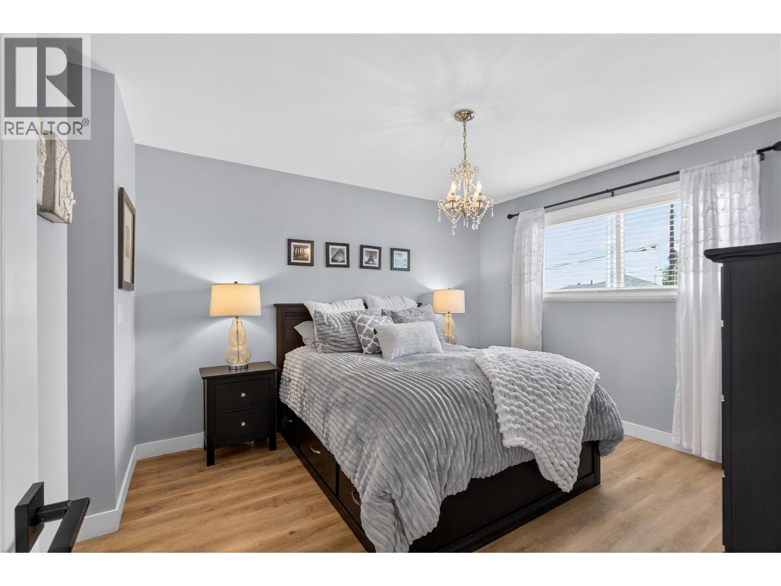 1070 Maccleave Avenue, Penticton, British Columbia  V2A 3C6 - Photo 18 - 10402386
