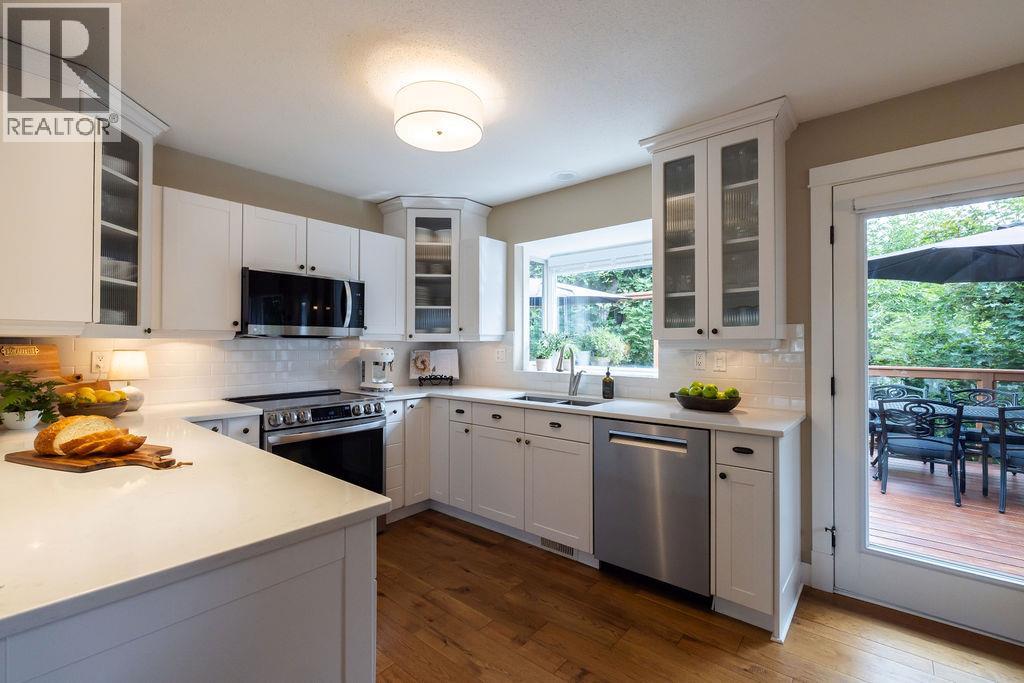 1931 Tinniswood Court, Kamloops, British Columbia  V2E 2K5 - Photo 31 - 10402267