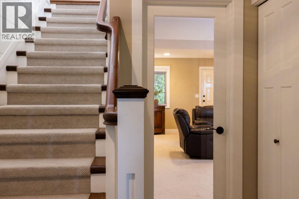 1931 Tinniswood Court, Kamloops, British Columbia  V2E 2K5 - Photo 67 - 10402267