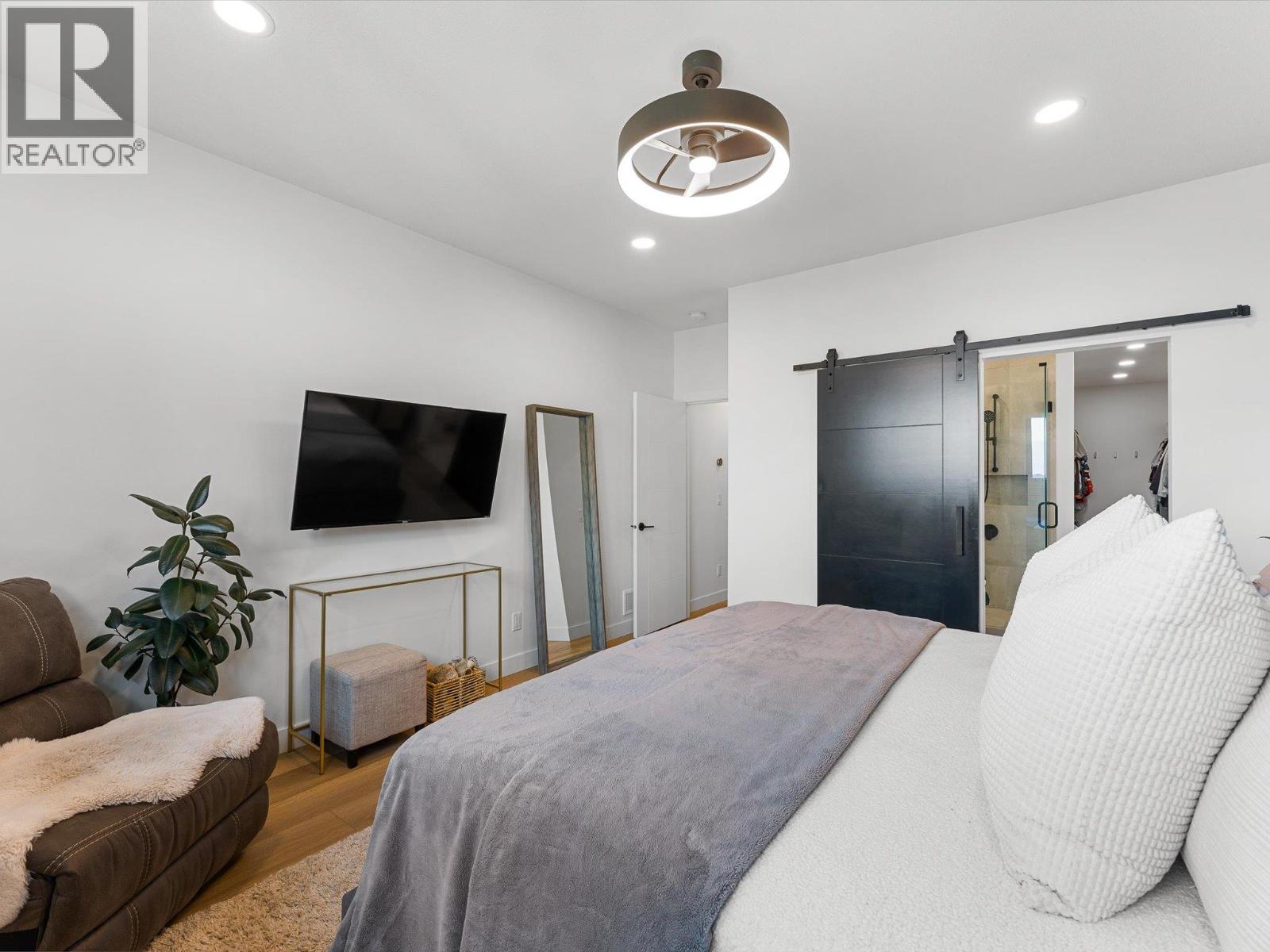 208 Skyland Drive, Kelowna, British Columbia  V1V 0C9 - Photo 26 - 10402383