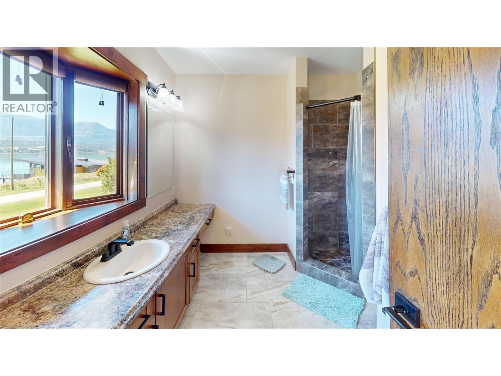 8380 Richardson Crescent, Canal Flats, British Columbia  V0B 1B0 - Photo 25 - 10362810