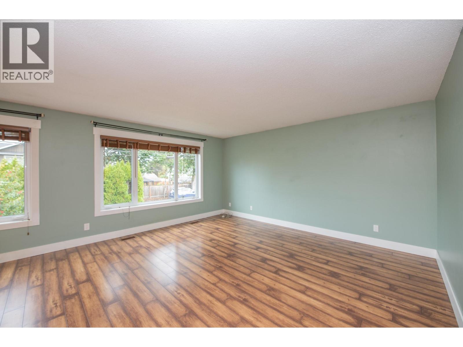 2855 Burns Avenue, Armstrong, British Columbia  V0E 1B1 - Photo 14 - 10402122