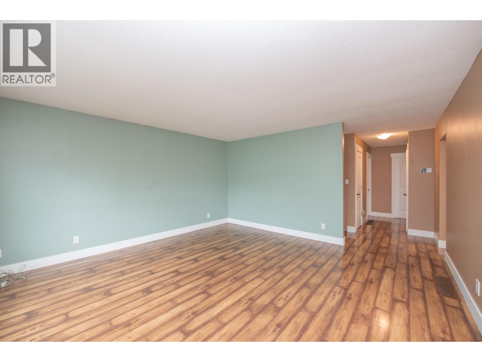 2855 Burns Avenue, Armstrong, British Columbia  V0E 1B1 - Photo 16 - 10402122