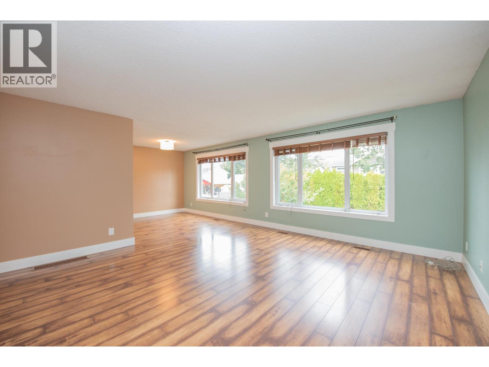 2855 Burns Avenue, Armstrong, British Columbia  V0E 1B1 - Photo 19 - 10402122