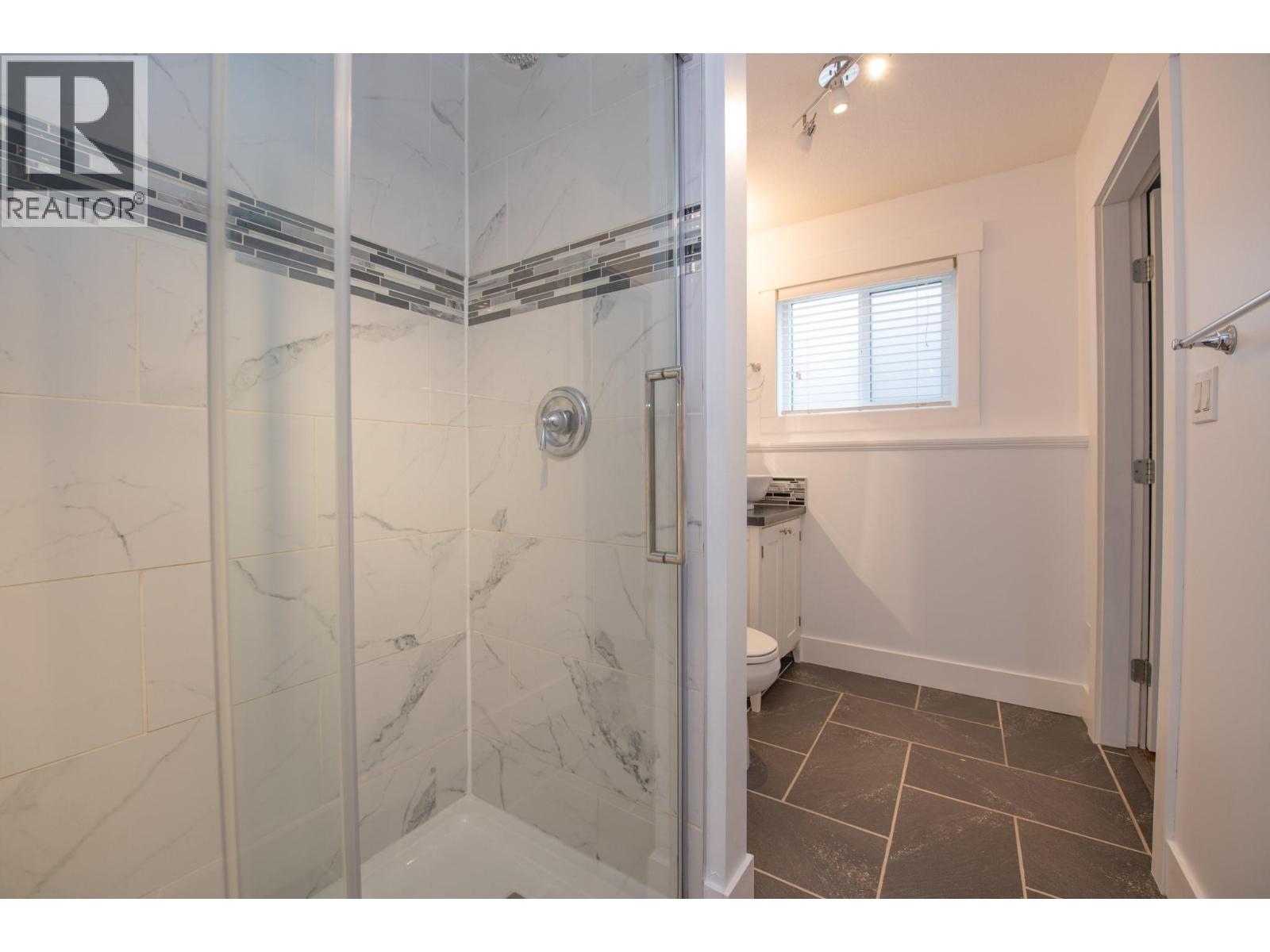 2855 Burns Avenue, Armstrong, British Columbia  V0E 1B1 - Photo 32 - 10402122