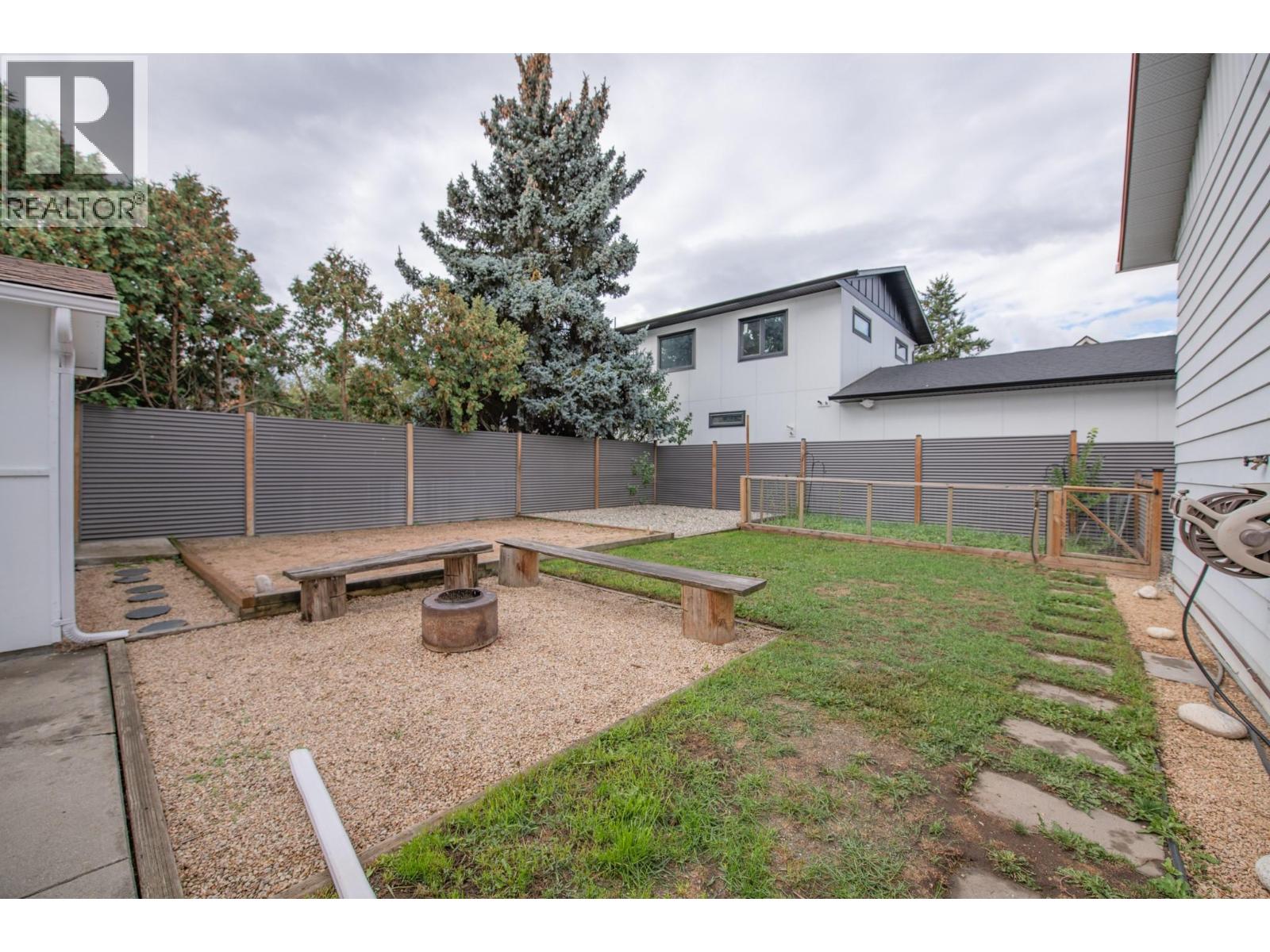 2855 Burns Avenue, Armstrong, British Columbia  V0E 1B1 - Photo 52 - 10402122