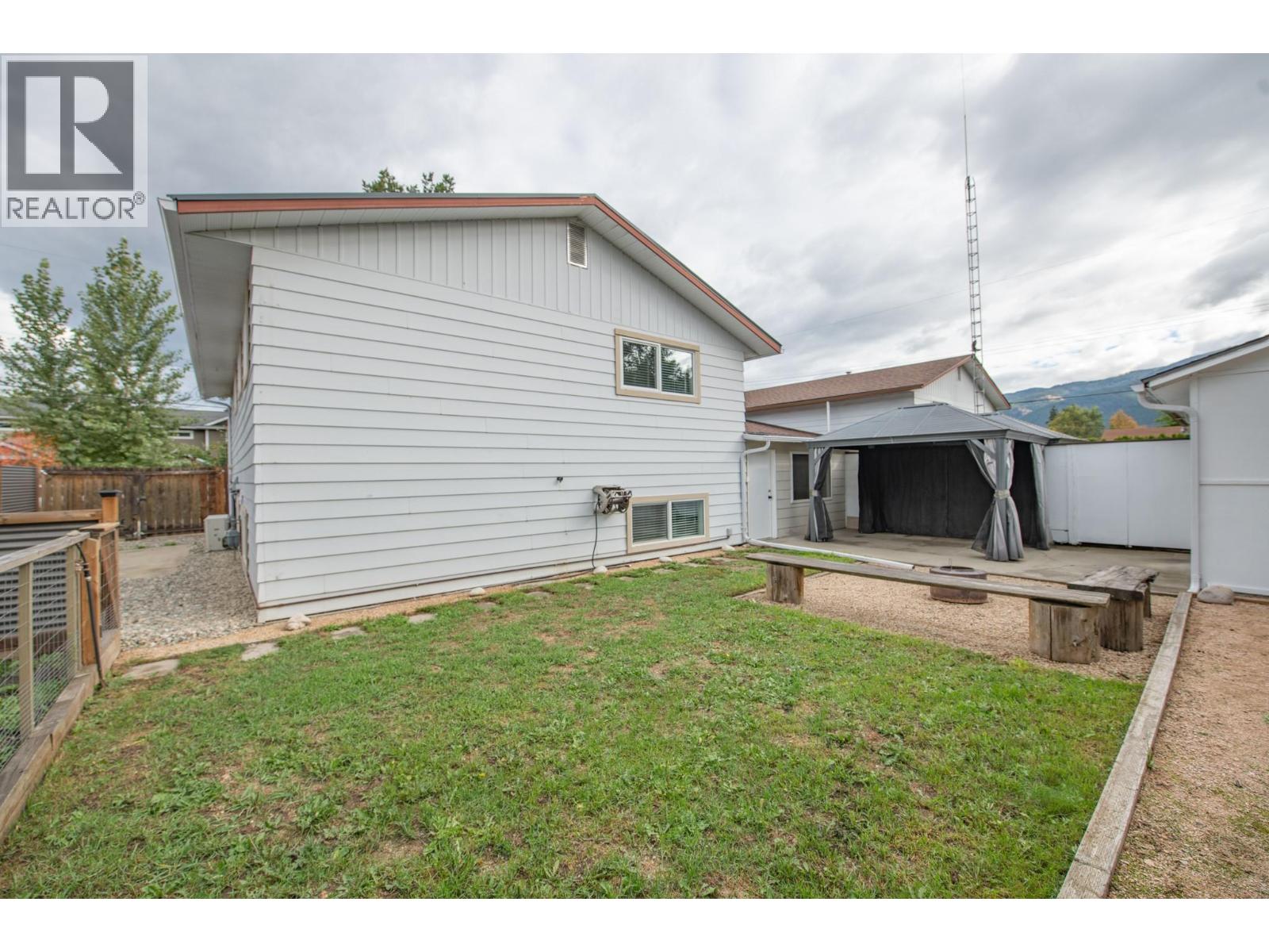 2855 Burns Avenue, Armstrong, British Columbia  V0E 1B1 - Photo 58 - 10402122