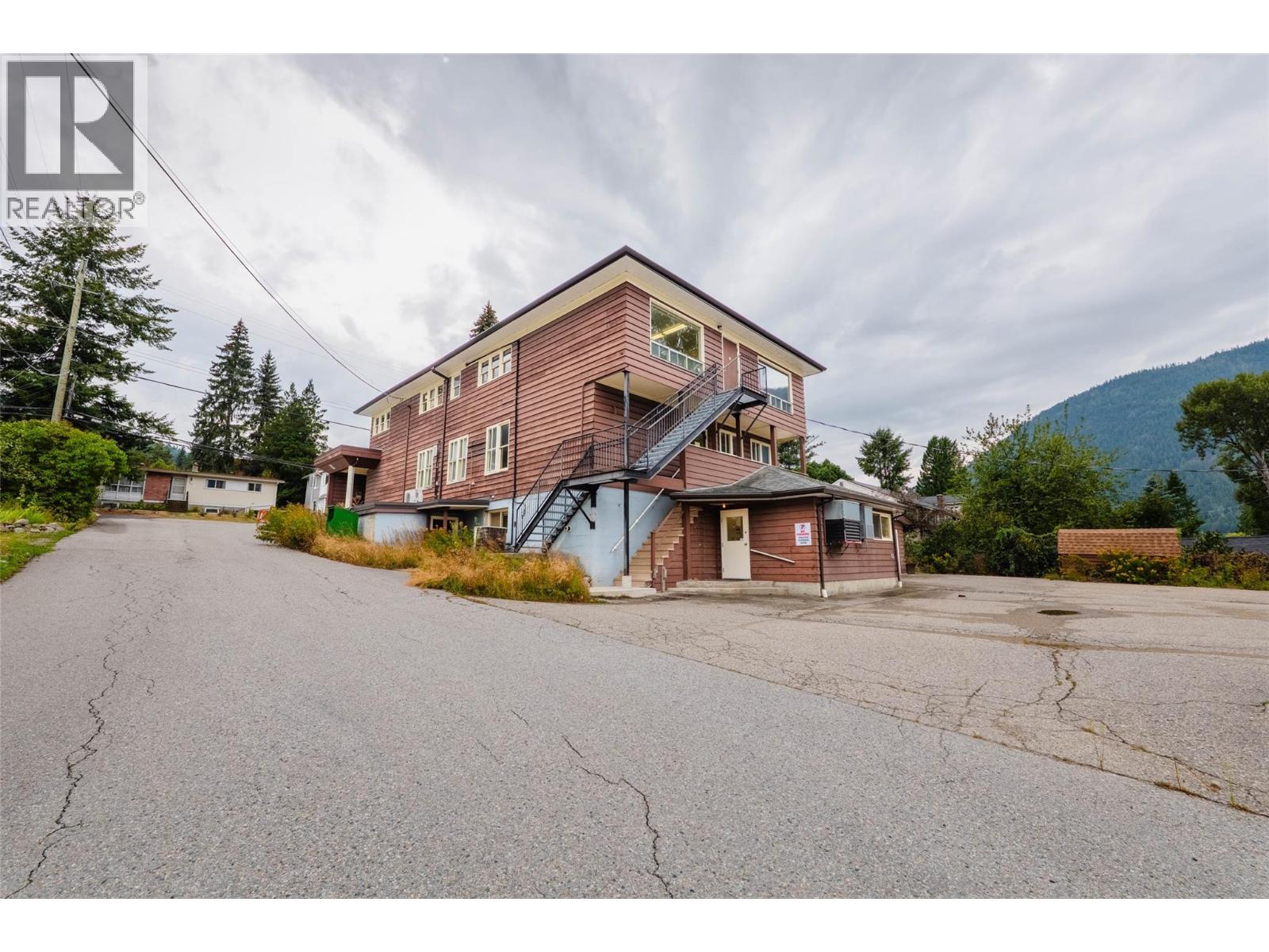 905-909 Gordon Street, Nelson, British Columbia  V1L 3L8 - Photo 42 - 10400492
