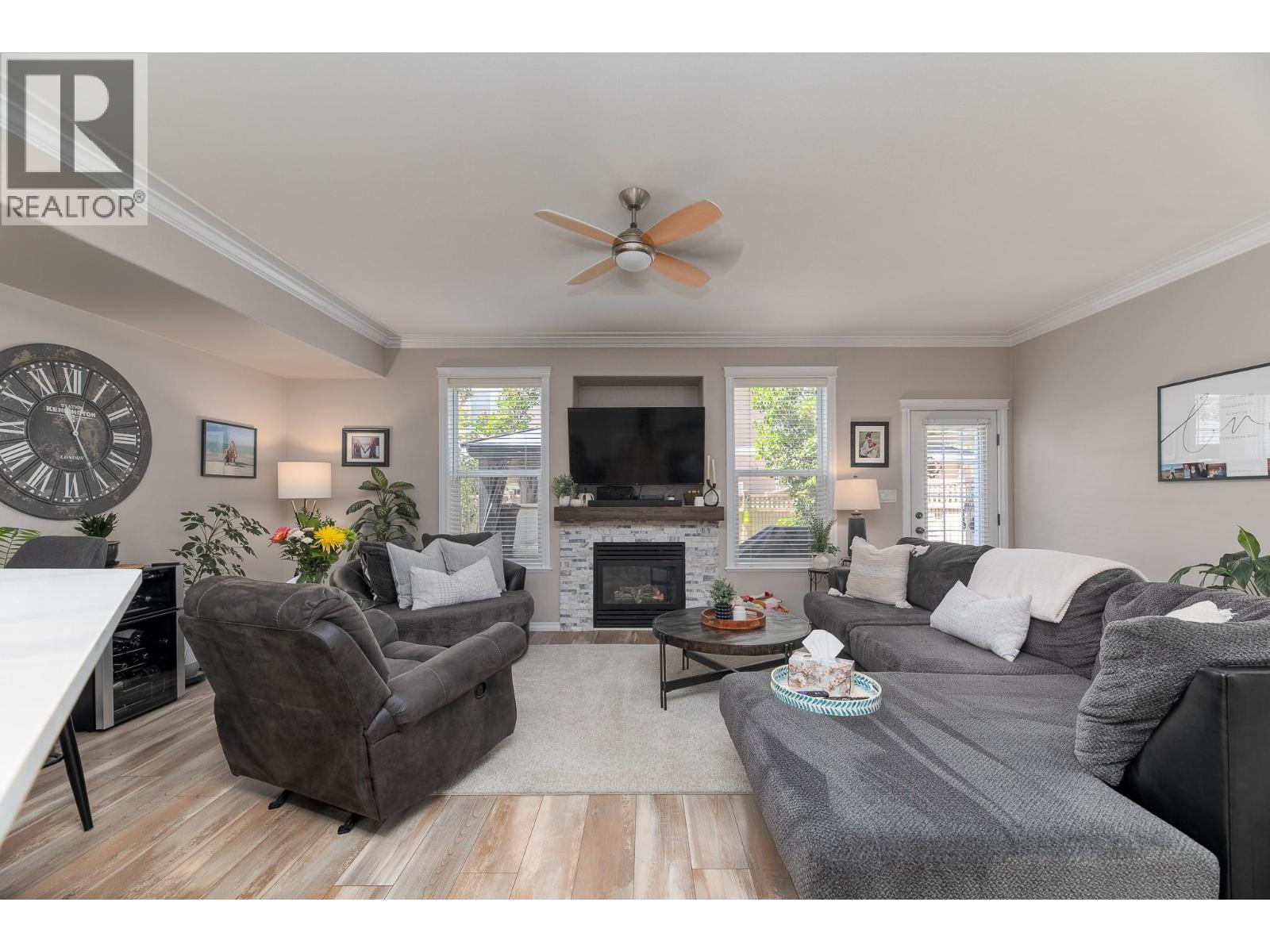 1742 Fairford Drive Unit# 106, Penticton, British Columbia  V2A 6C8 - Photo 2 - 10402363