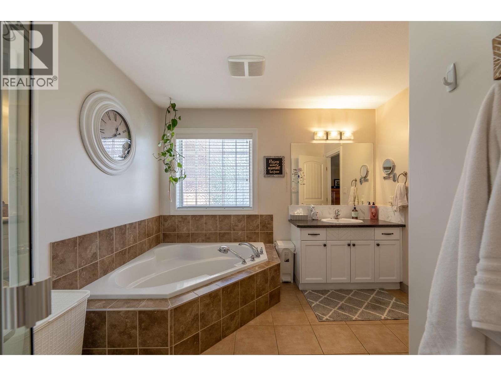 1742 Fairford Drive Unit# 106, Penticton, British Columbia  V2A 6C8 - Photo 25 - 10402363