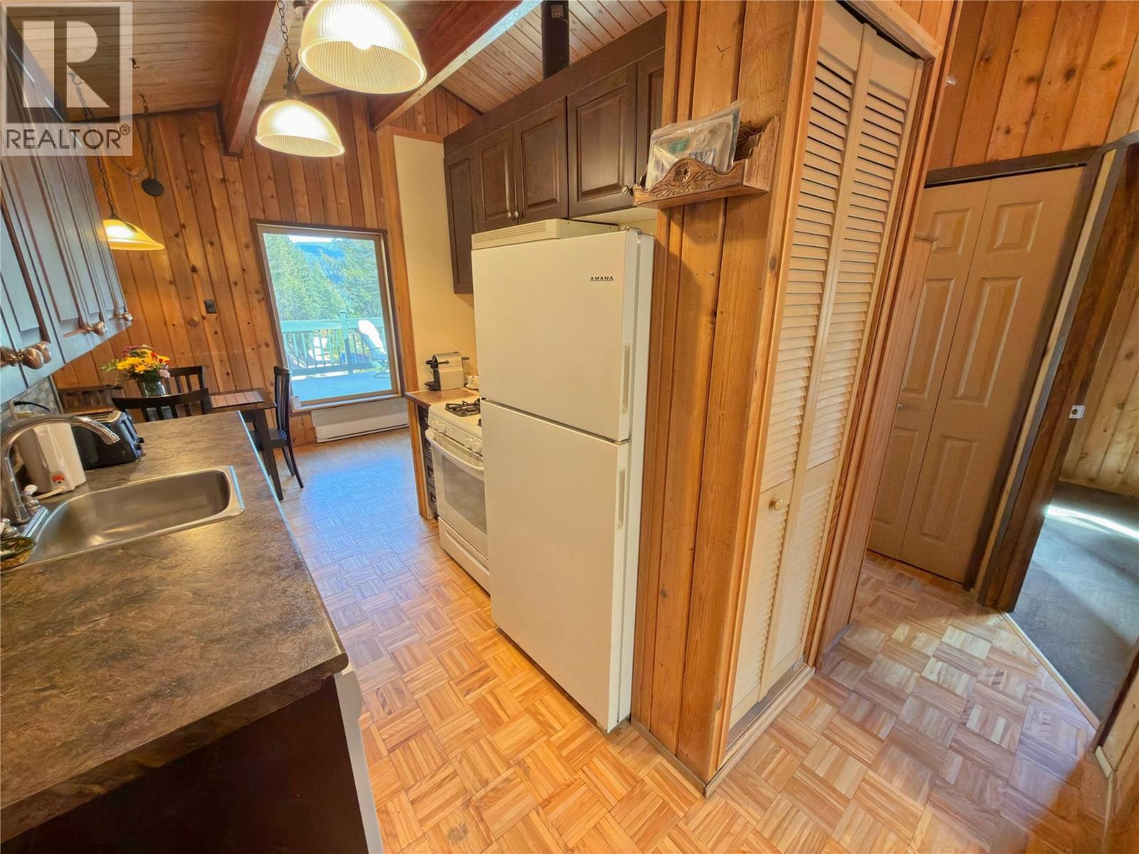 114 Thistle Road, Princeton, British Columbia  V0X 1W0 - Photo 11 - 10401972