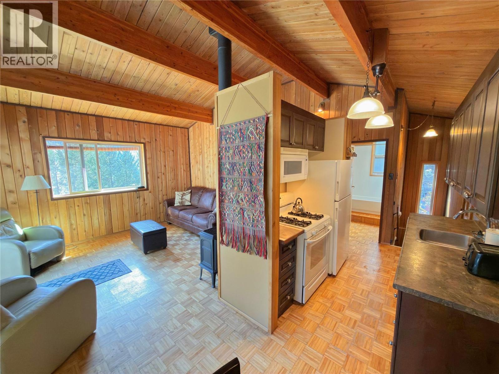 114 Thistle Road, Princeton, British Columbia  V0X 1W0 - Photo 8 - 10401972