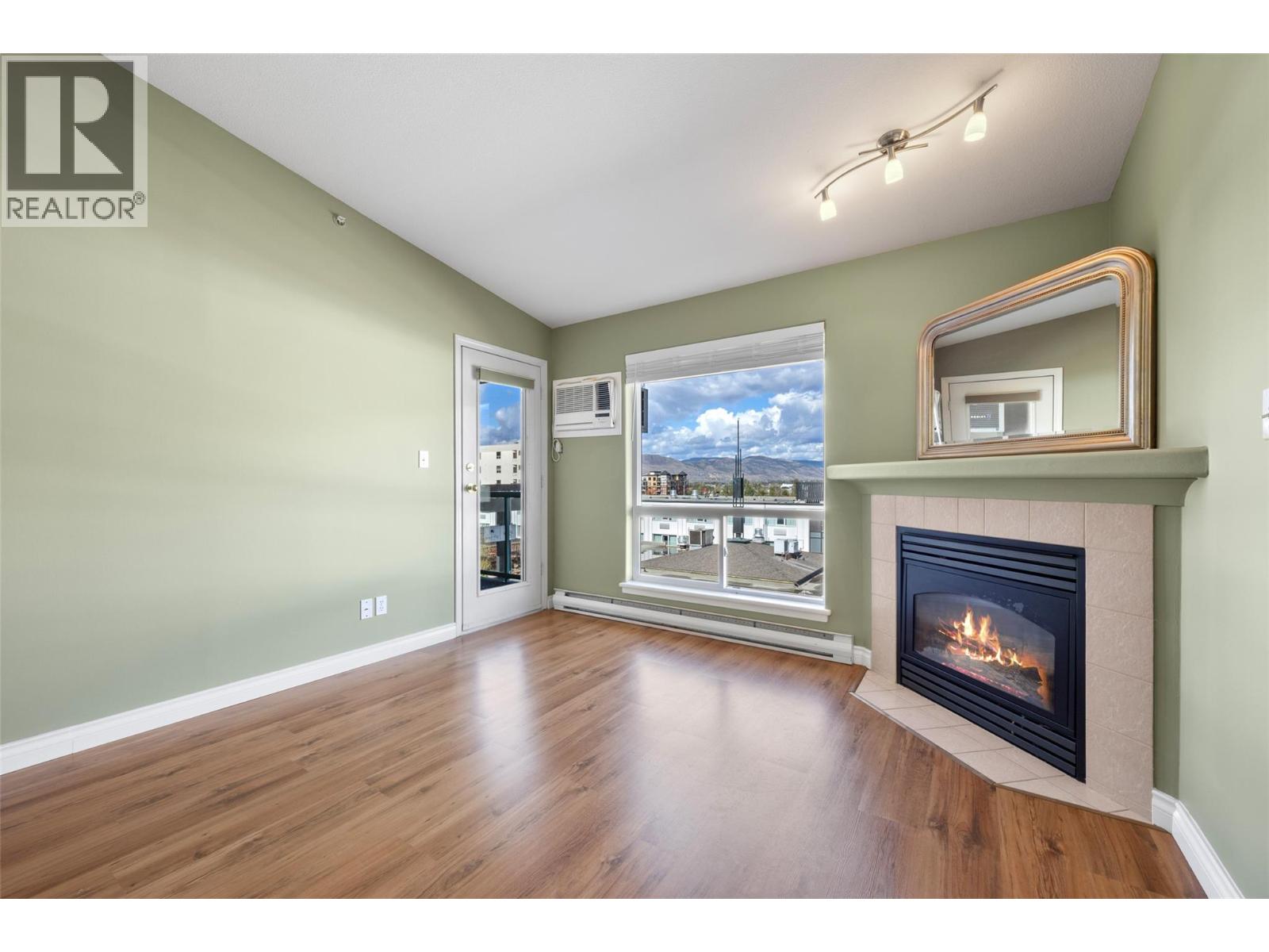 683 Victoria Street Unit# 407, Kamloops, British Columbia  V2C 2B3 - Photo 7 - 10402359