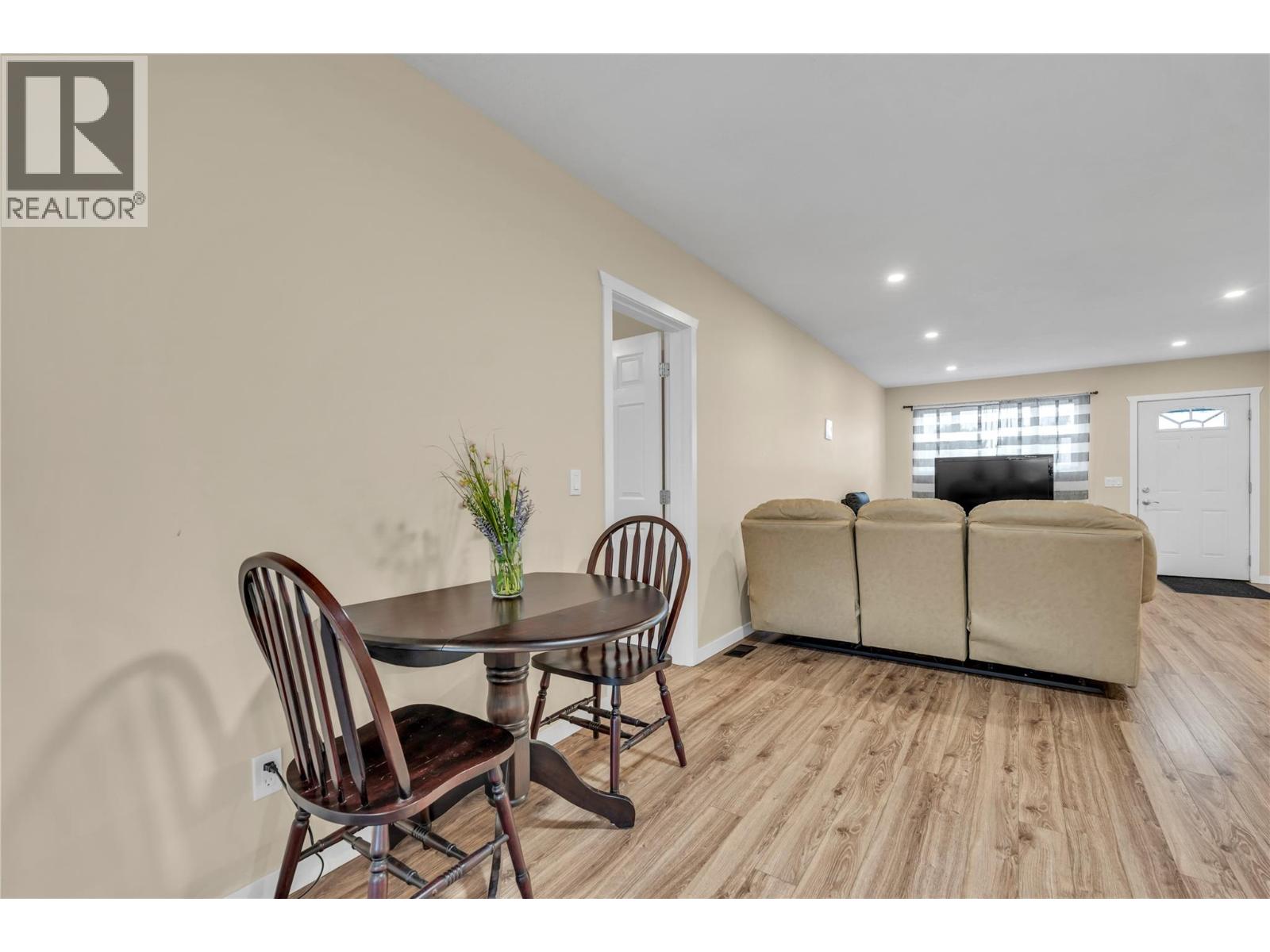 507 Duncan Avenue W, Penticton, British Columbia  V2A 2V8 - Photo 11 - 10402094