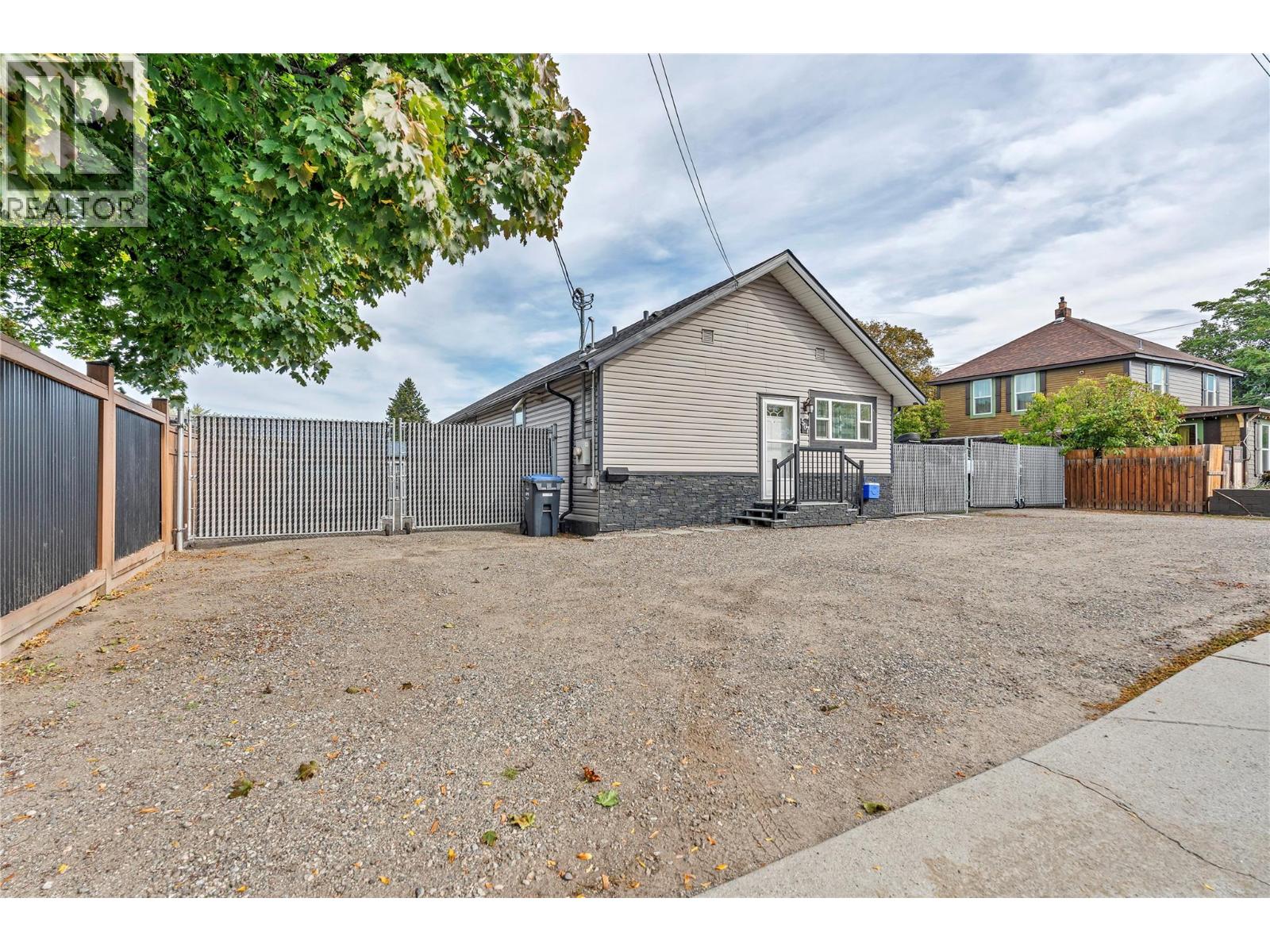 507 Duncan Avenue W, Penticton, British Columbia  V2A 2V8 - Photo 33 - 10402094