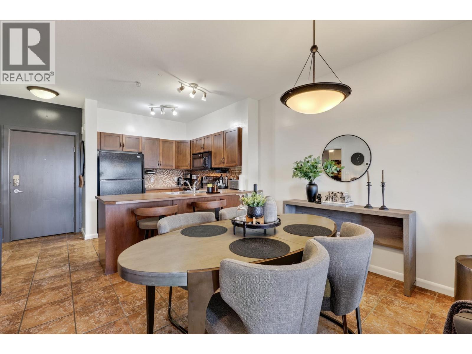 654 Cook Road Unit# 504, Kelowna, British Columbia  V1W 3G7 - Photo 3 - 10401962
