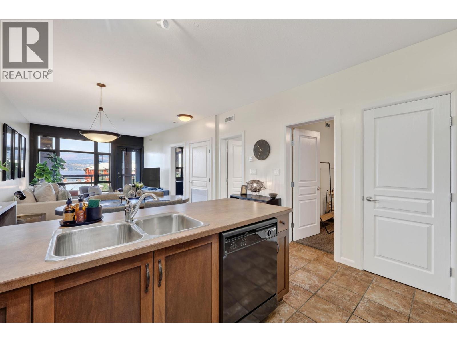 654 Cook Road Unit# 504, Kelowna, British Columbia  V1W 3G7 - Photo 7 - 10401962