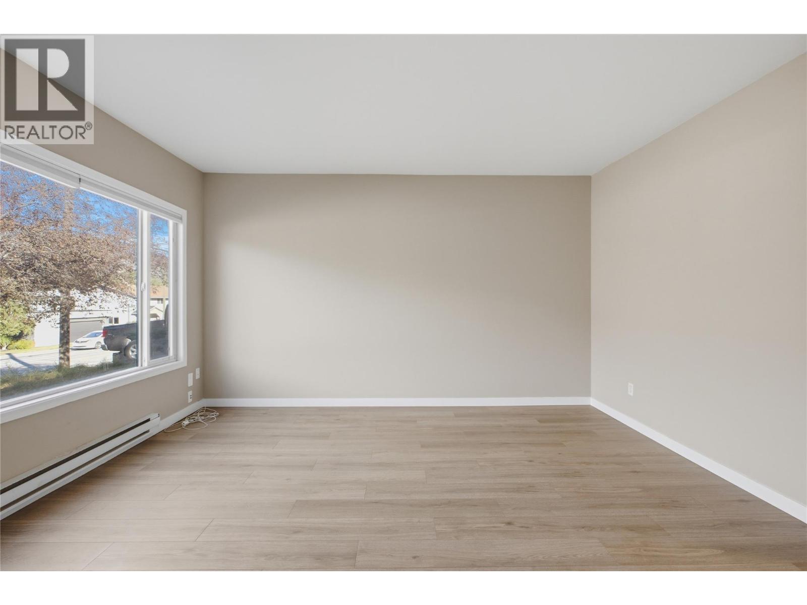 2231/2233 Valleyview Drive, Kamloops, British Columbia  V2C 4C8 - Photo 15 - 10402451