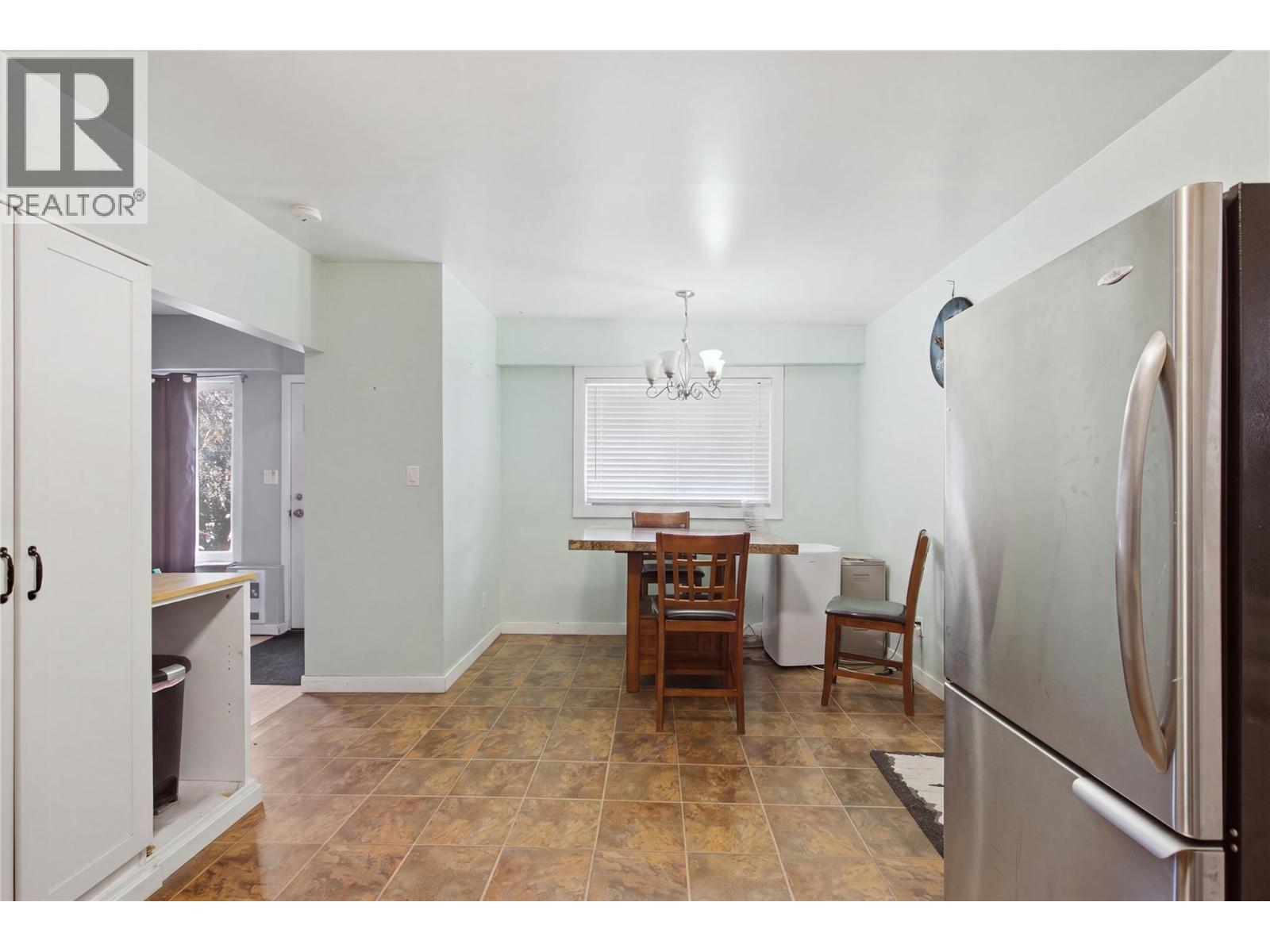 2231/2233 Valleyview Drive, Kamloops, British Columbia  V2C 4C8 - Photo 30 - 10402451
