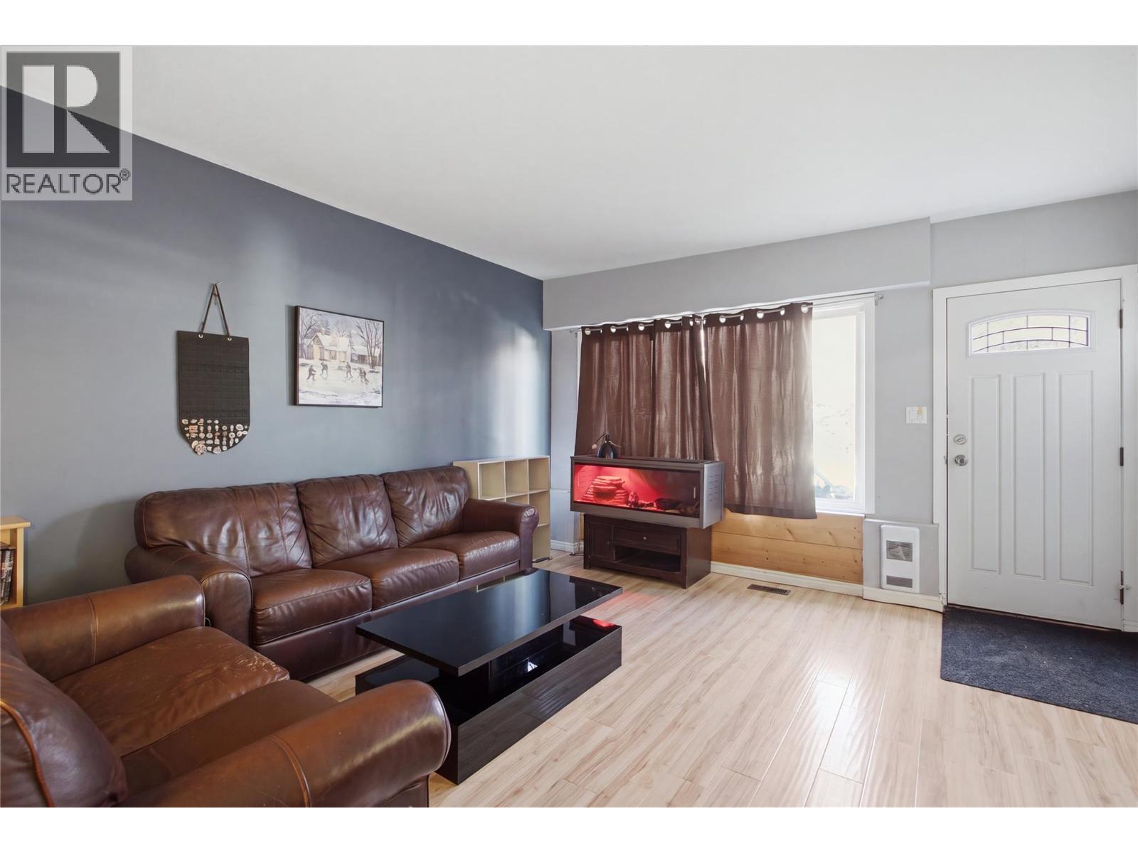 2231/2233 Valleyview Drive, Kamloops, British Columbia  V2C 4C8 - Photo 33 - 10402451