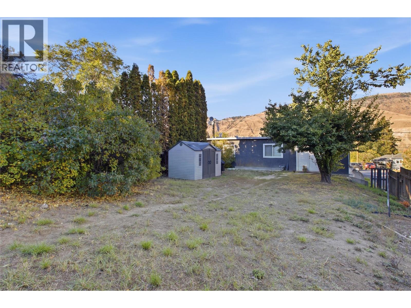 2231/2233 Valleyview Drive, Kamloops, British Columbia  V2C 4C8 - Photo 37 - 10402451