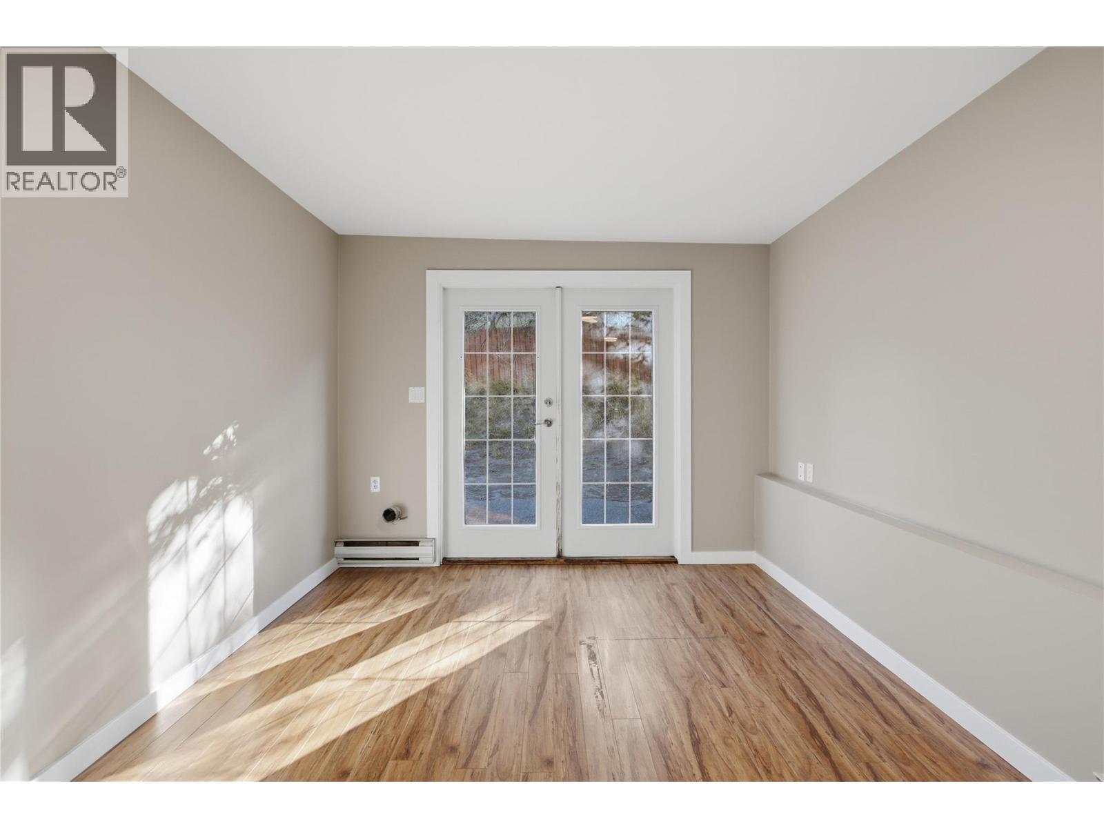 2231/2233 Valleyview Drive, Kamloops, British Columbia  V2C 4C8 - Photo 9 - 10402451