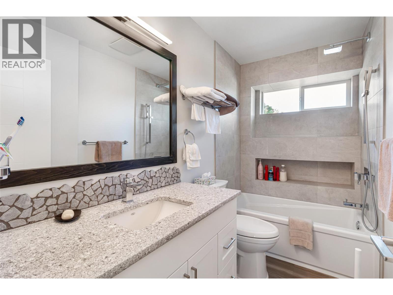 4029 Belmont Road, Kelowna, British Columbia  V1W 2Z2 - Photo 35 - 10402433