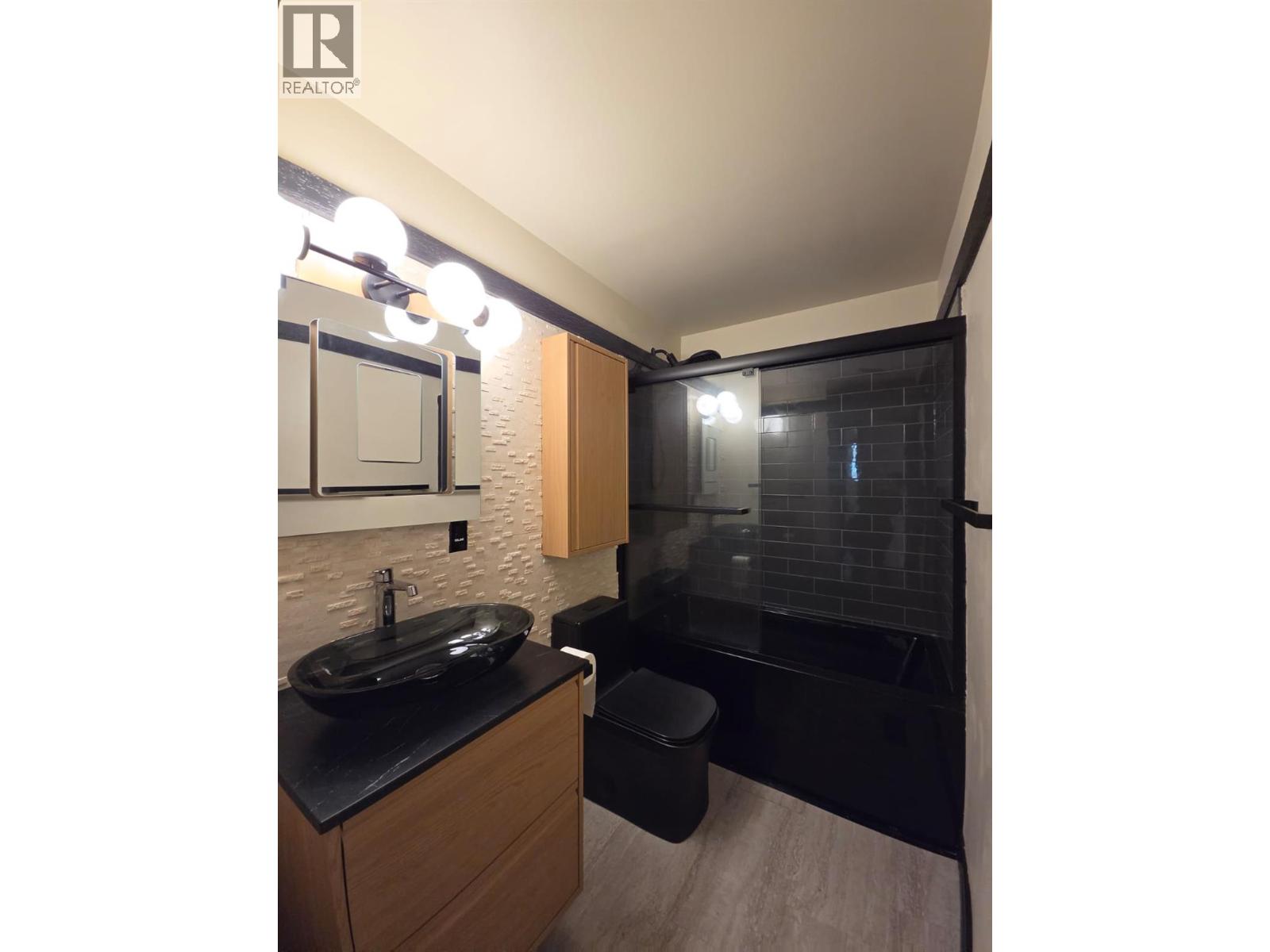 6082 Centennial Road W, Moberly Lake, British Columbia  V0C 1X0 - Photo 31 - 10402361