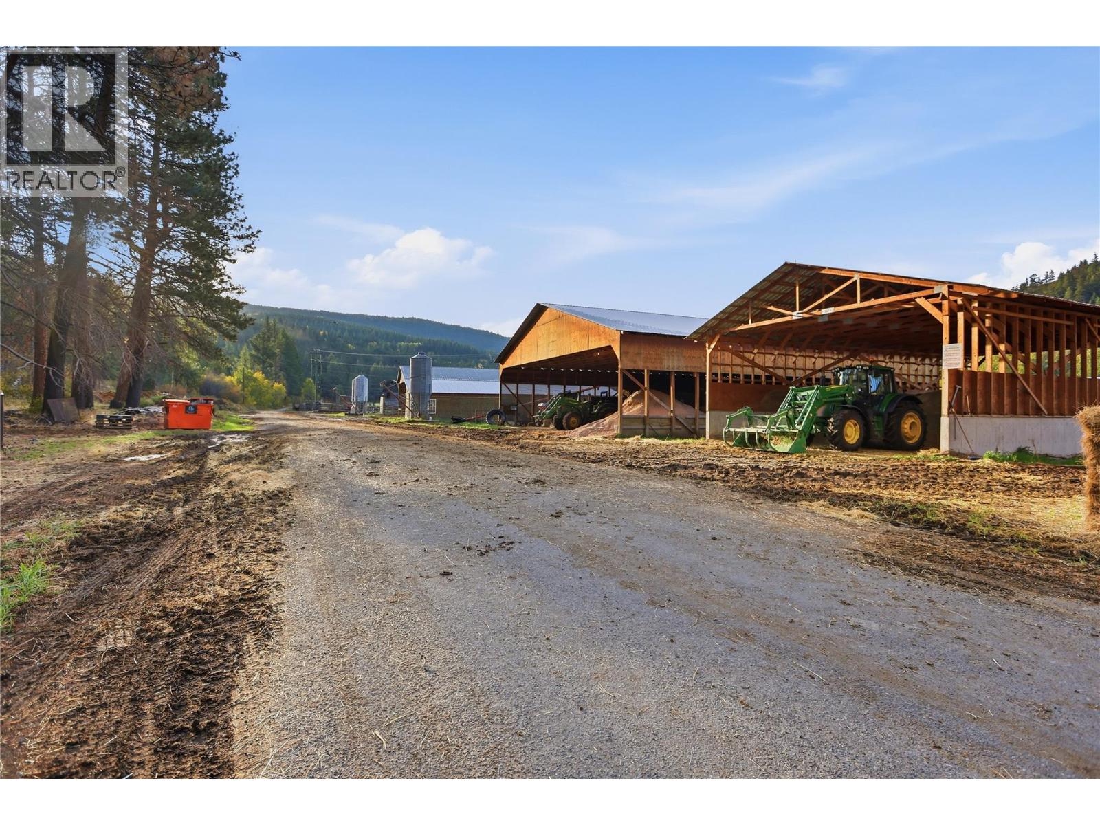 2321 Peterson Road, Merritt, British Columbia  V1K 1B8 - Photo 10 - 10402044